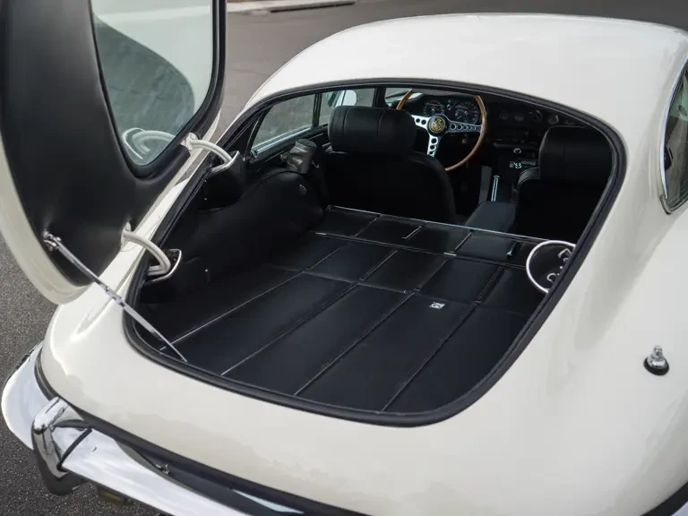1970 Jaguar E-Type Series 2 - Image 22 of 24