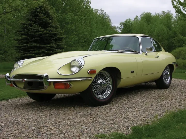 1970 Jaguar E-Type Series 2 - Image 2 of 2