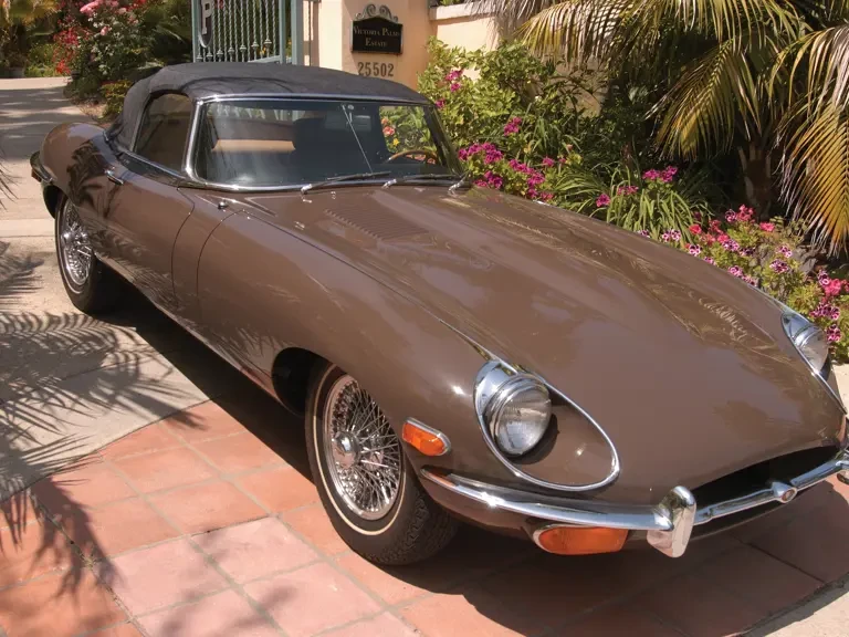 1970 Jaguar E-Type Series 2 - Image 2 of 2