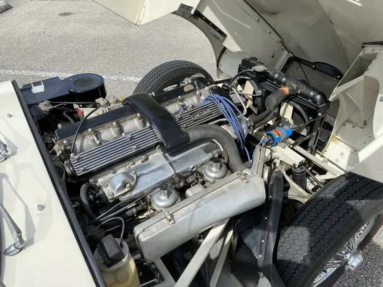 1970 Jaguar E-Type Series 2 - Image 4 of 31