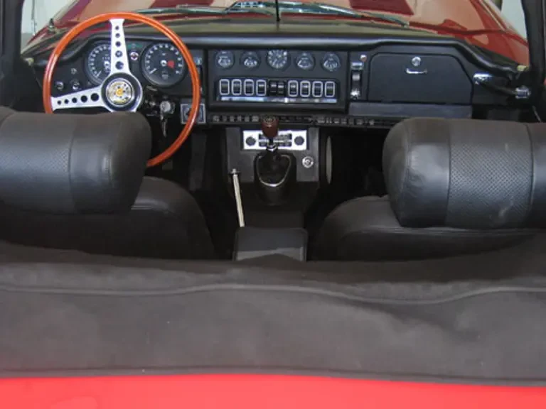 1970 Jaguar E-Type Series 2 - Image 5 of 8