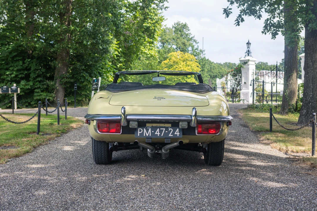 1970 Jaguar E-Type Series 2 - Image 6 of 31