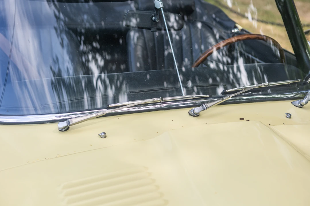 1970 Jaguar E-Type Series 2 - Image 30 of 31