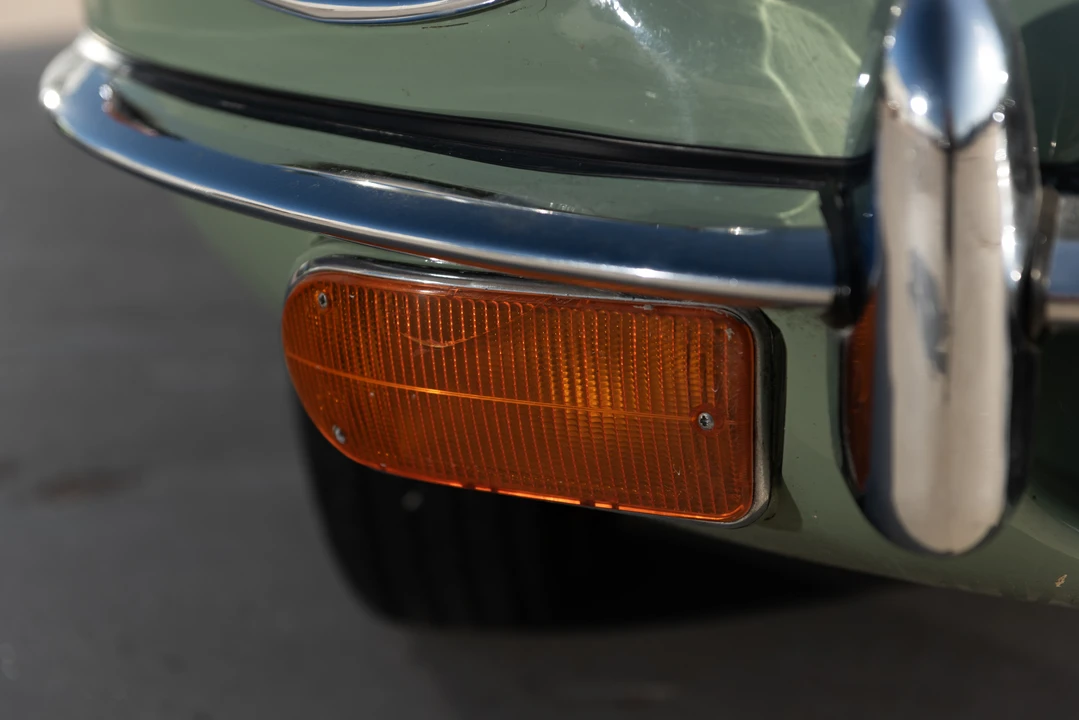 1970 Jaguar E-Type Series 2 - Image 17 of 31