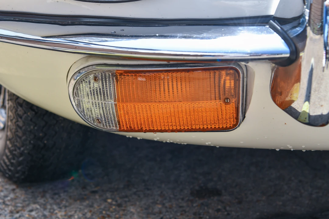 1970 Jaguar E-Type Series 2 - Image 18 of 31