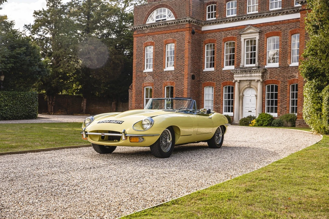1970 Jaguar E-Type Series 2 - Image 2 of 30