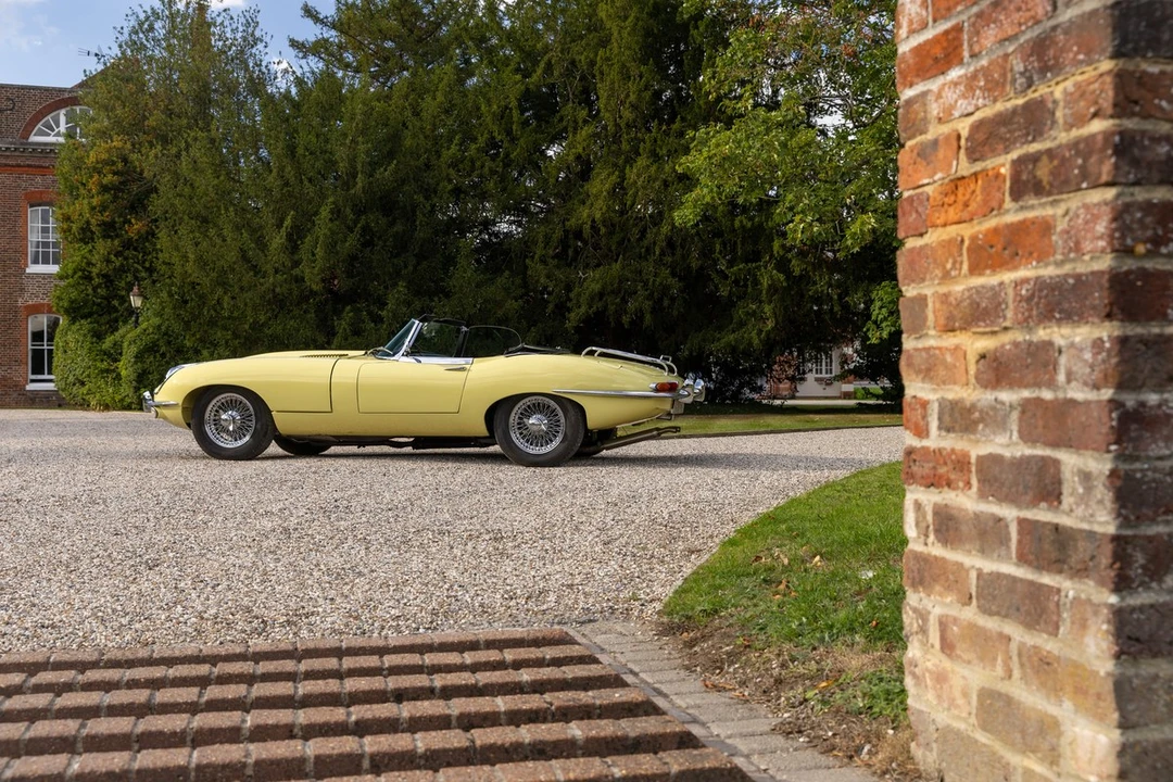 1970 Jaguar E-Type Series 2 - Image 12 of 30