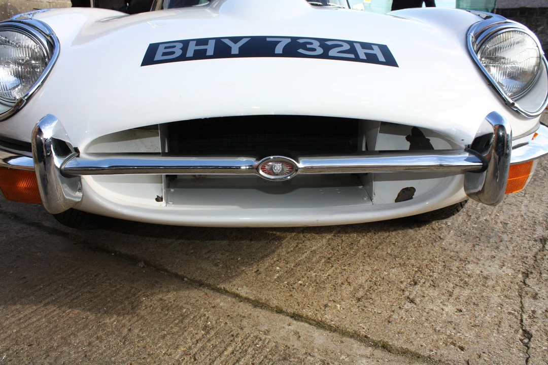 1970 Jaguar E-Type Series 2 - Image 6 of 9