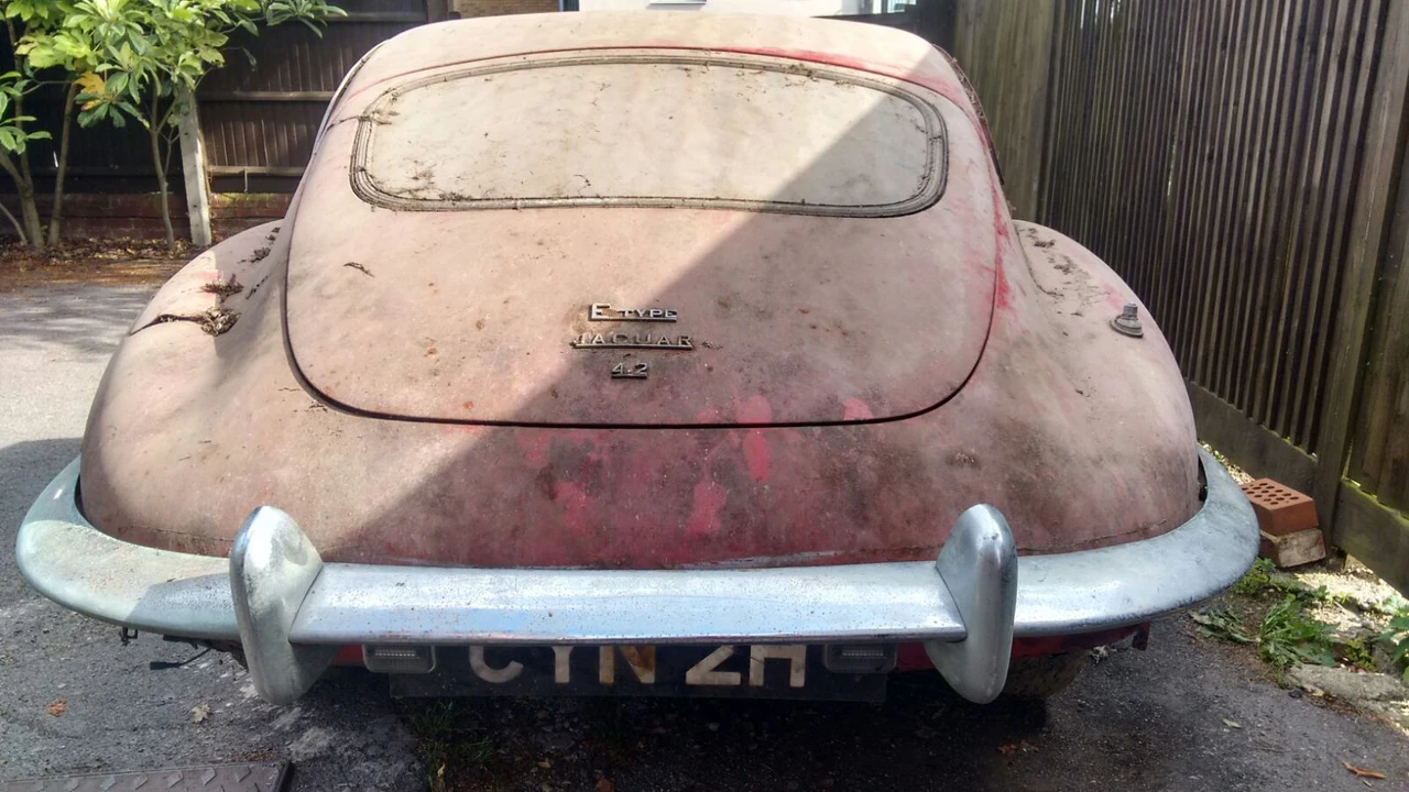 1970 Jaguar E-Type Series 2 - Image 10 of 10