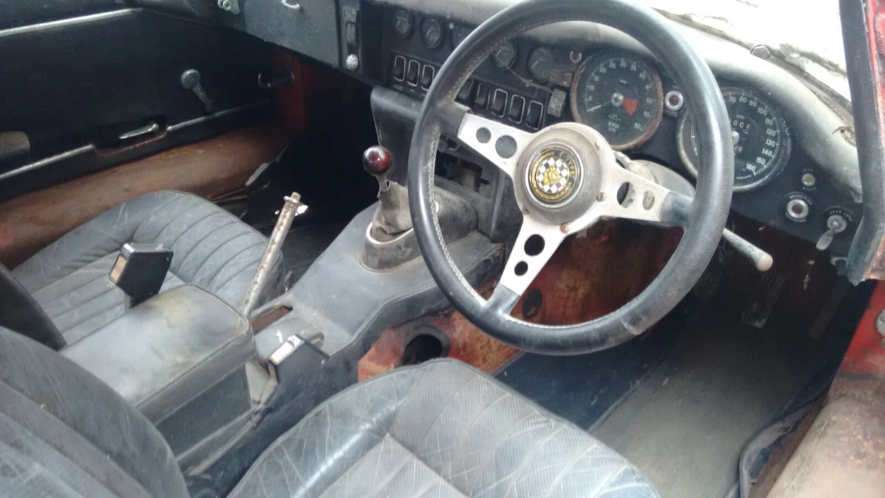 1970 Jaguar E-Type Series 2 - Image 2 of 10