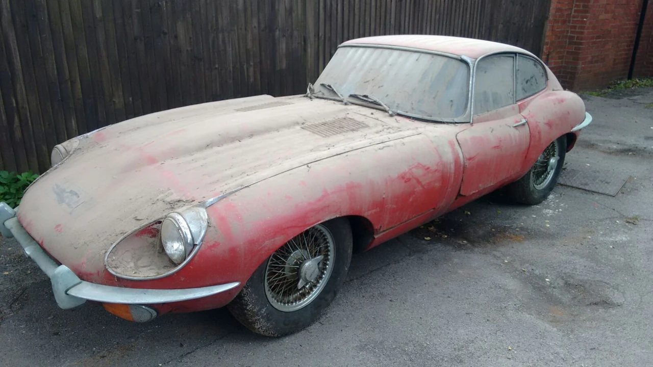 1970 Jaguar E-Type Series 2 - Image 3 of 10