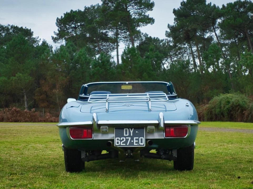 1970 Jaguar E-Type Series 2 - Image 16 of 30