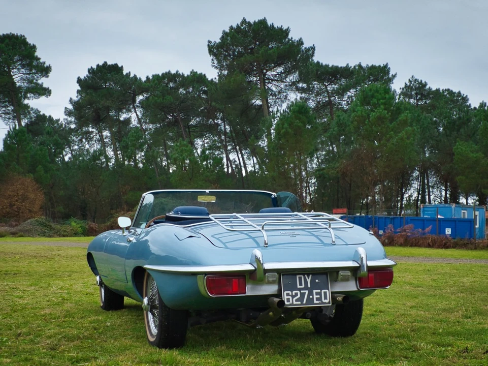 1970 Jaguar E-Type Series 2 - Image 9 of 30
