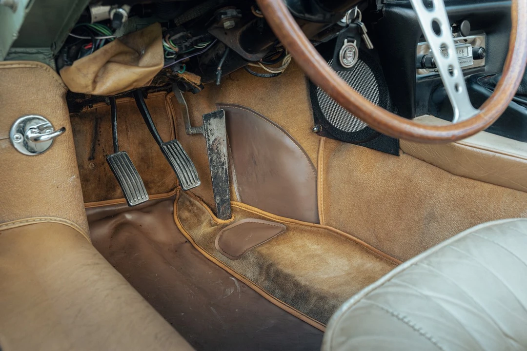 1970 Jaguar E-Type Series 2 - Image 18 of 30