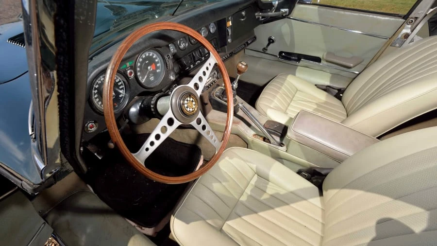 1970 Jaguar E-Type Series 2 - Image 4 of 12