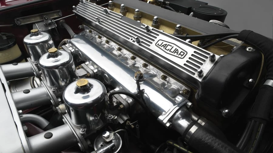 1970 Jaguar E-Type Series 2 - Image 7 of 12