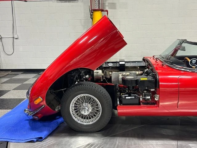 1970 Jaguar E-Type Series 2 - Image 18 of 31