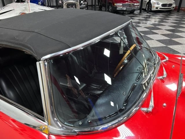 1970 Jaguar E-Type Series 2 - Image 24 of 31