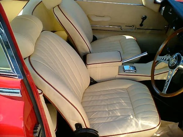 1970 Jaguar E-Type Series 2 2+2 - Image 3 of 8