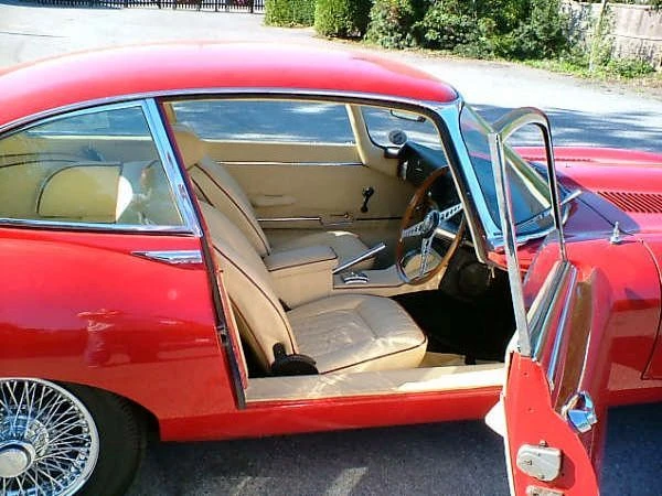 1970 Jaguar E-Type Series 2 2+2 - Image 2 of 8