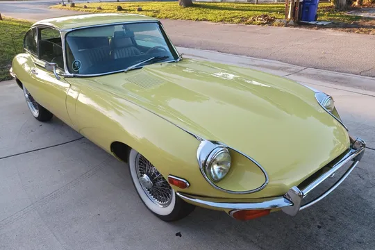 1970 Jaguar E-Type Series II 2+2