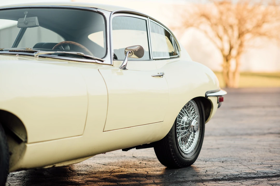 1970 Jaguar E-Type Series 2 - Image 13 of 31