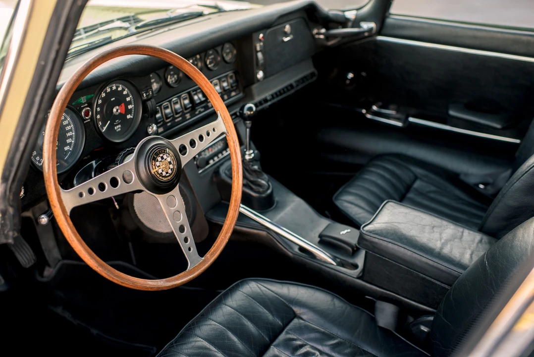 1970 Jaguar E-Type Series 2 - Image 29 of 31