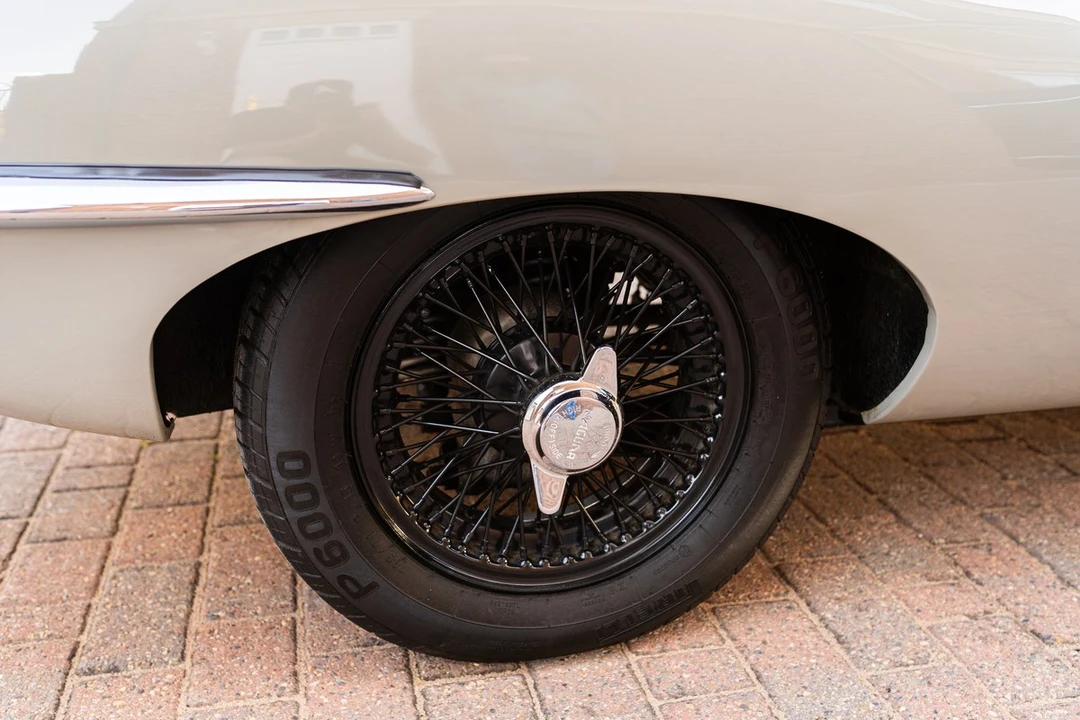1970 Jaguar E-Type Series 2 - Image 19 of 30