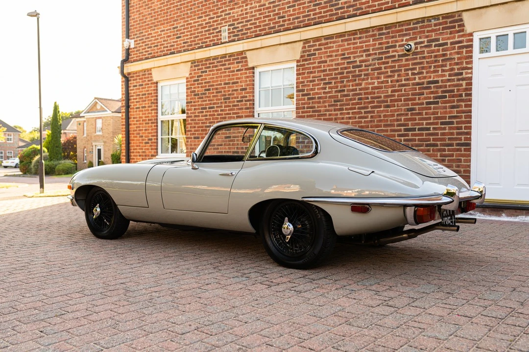 1970 Jaguar E-Type Series 2 - Image 11 of 30