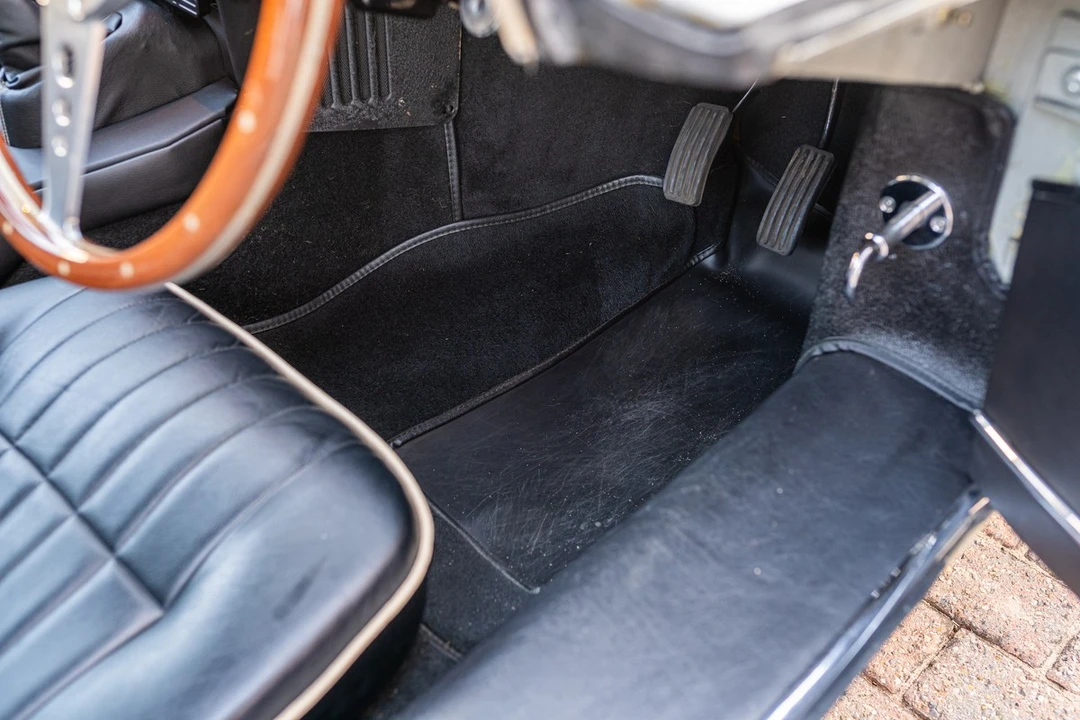 1970 Jaguar E-Type Series 2 - Image 27 of 30