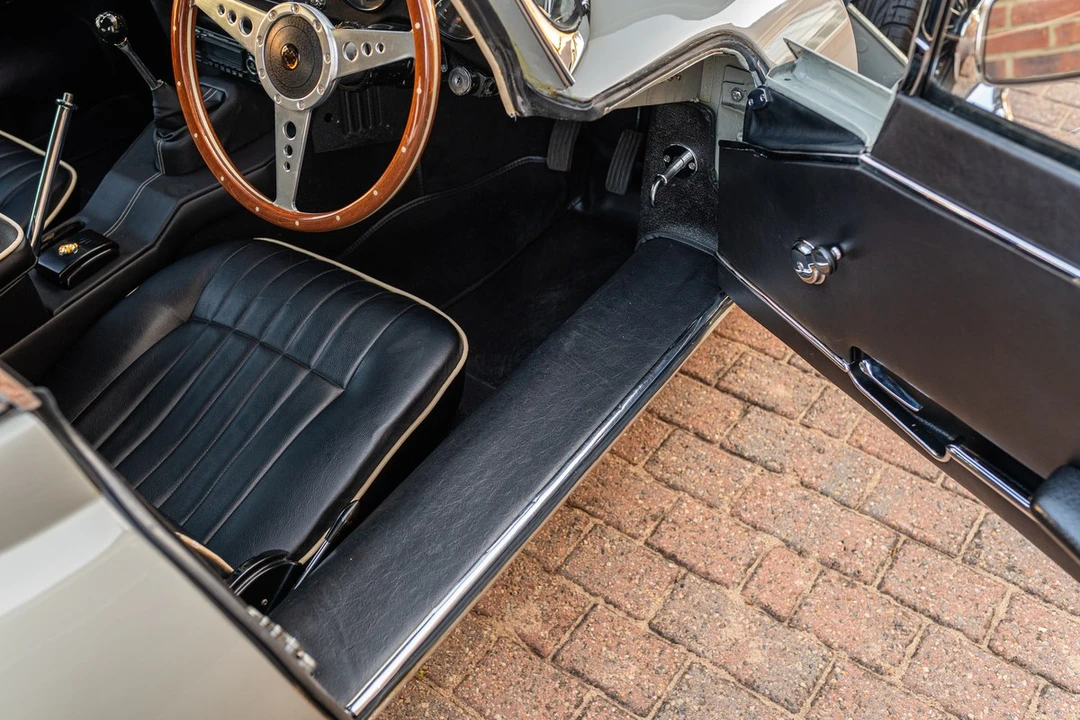1970 Jaguar E-Type Series 2 - Image 22 of 30