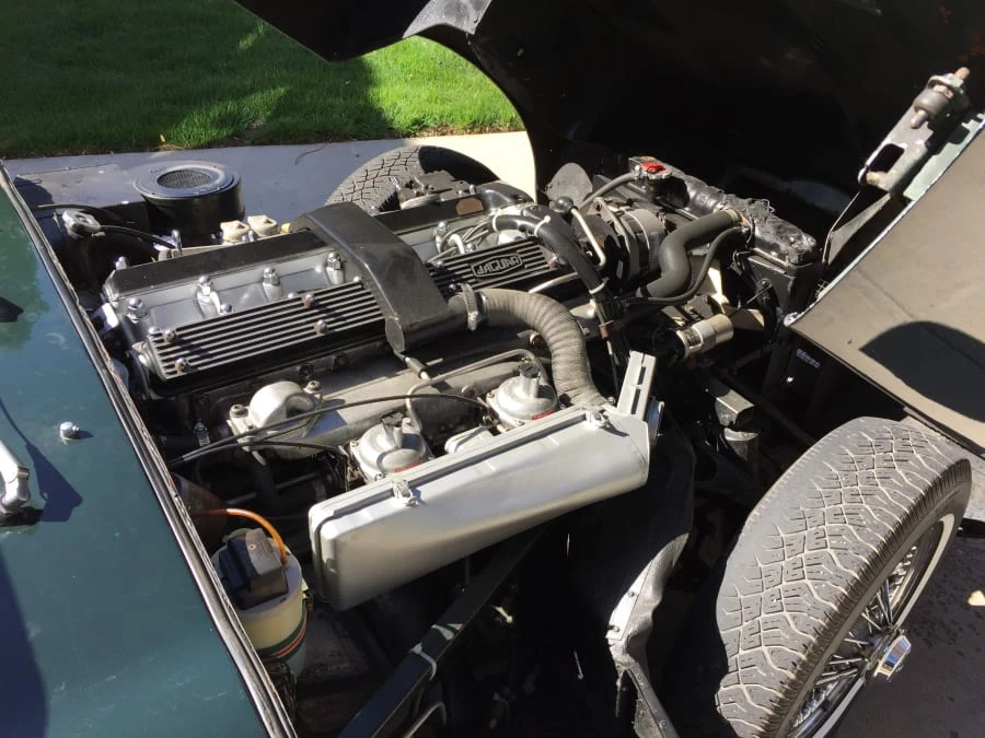 1970 Jaguar E-Type Series 2 - Image 7 of 10