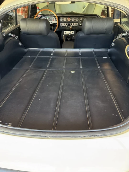 1970 Jaguar E-Type Series 2 - Image 11 of 11