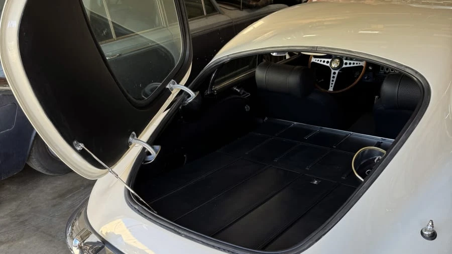 1970 Jaguar E-Type Series 2 - Image 10 of 11