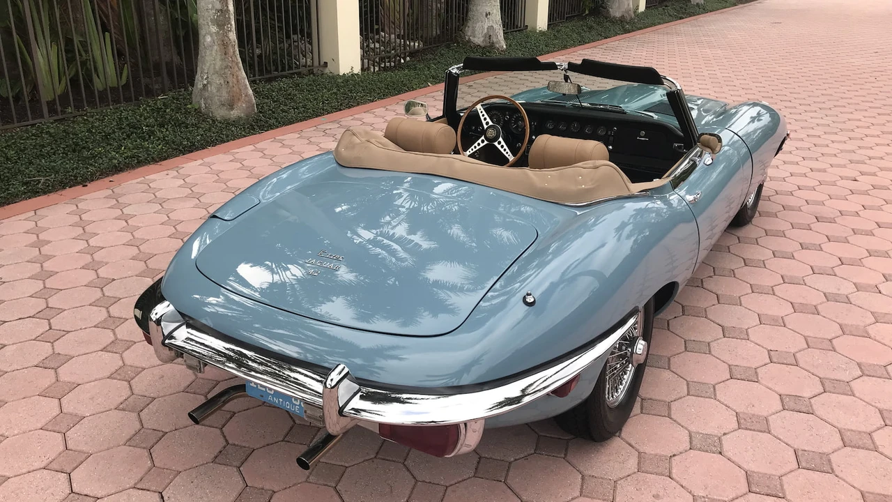 1970 Jaguar E-Type Series 2 - Image 2 of 23