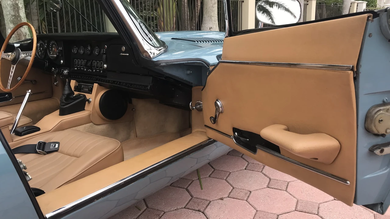 1970 Jaguar E-Type Series 2 - Image 11 of 23