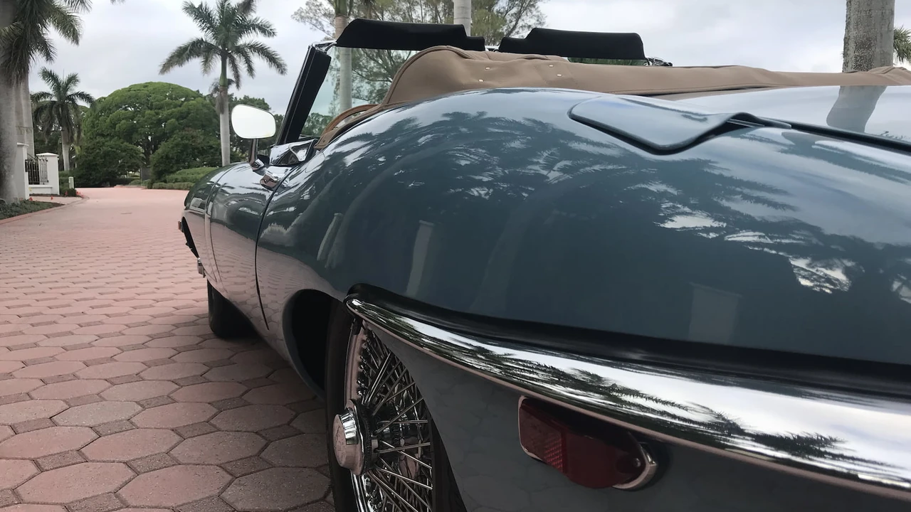 1970 Jaguar E-Type Series 2 - Image 12 of 23