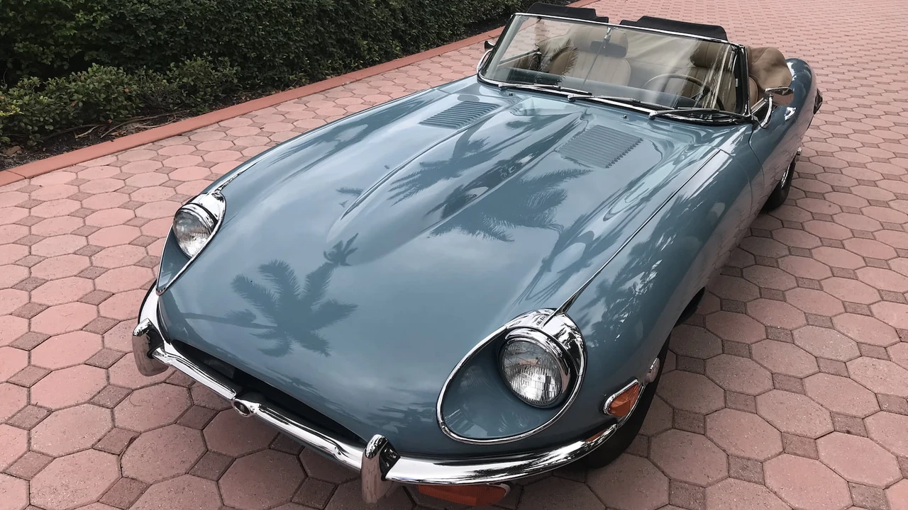 1970 Jaguar E-Type Series 2 - Image 17 of 23
