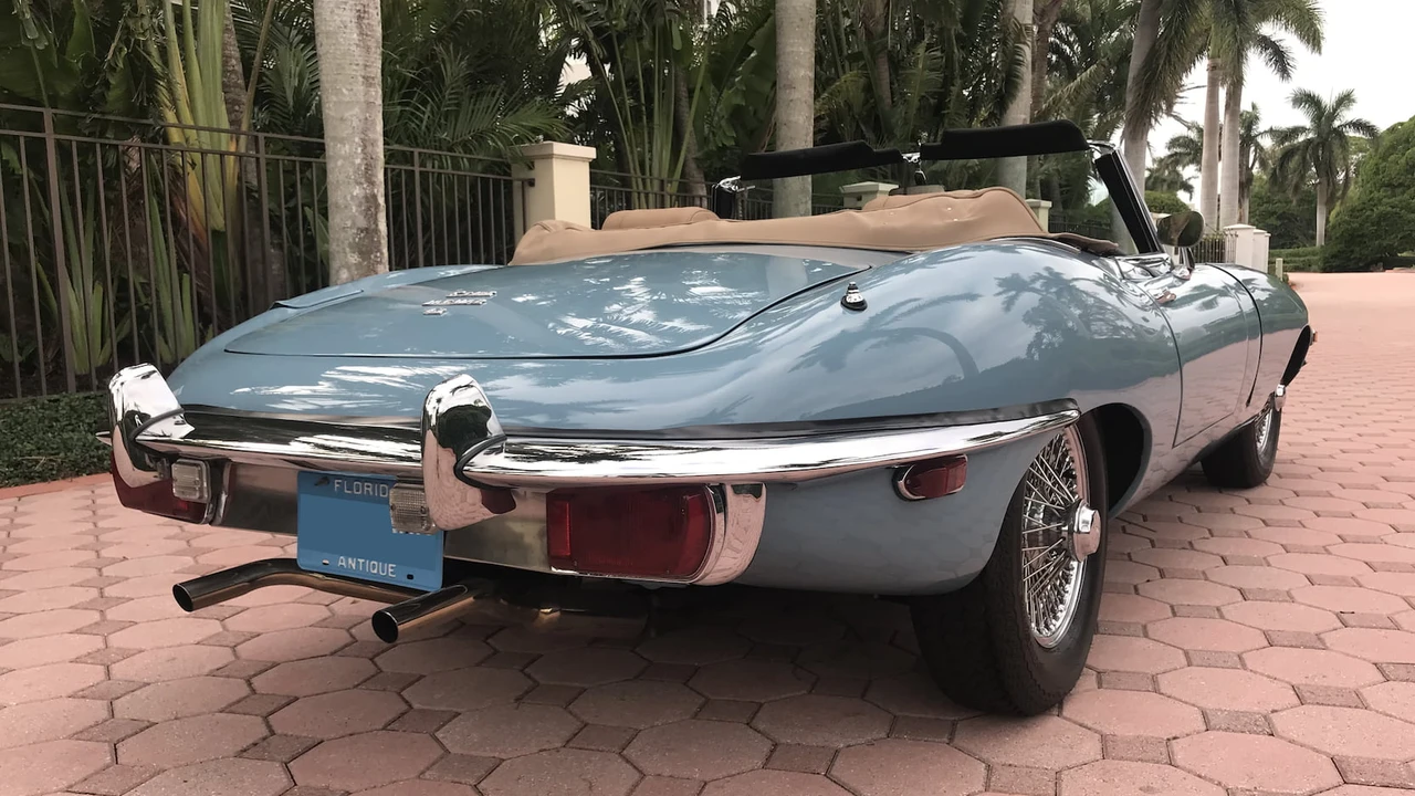 1970 Jaguar E-Type Series 2 - Image 19 of 23