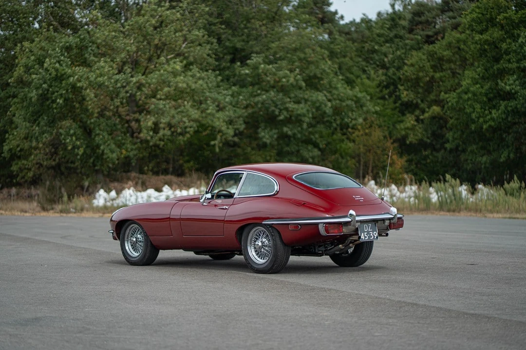1970 Jaguar E-Type Series 2 - Image 5 of 30