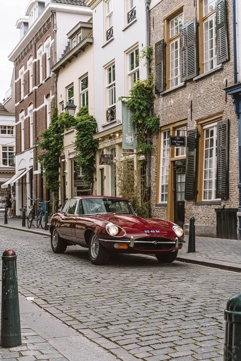 1970 Jaguar E-Type Series 2 - Image 16 of 30