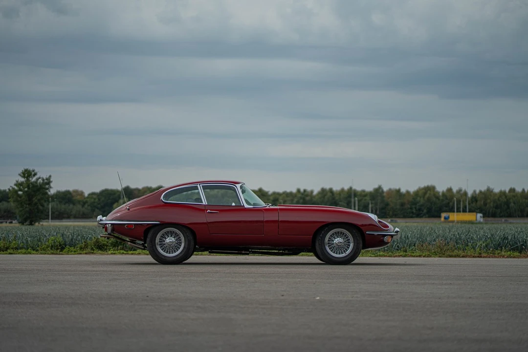 1970 Jaguar E-Type Series 2 - Image 6 of 30