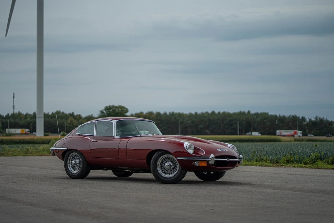 1970 Jaguar E-Type Series 2 - Image 4 of 30