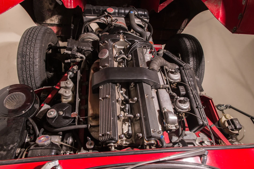 1970 Jaguar E-Type Series 2 2+2 - Image 4 of 7