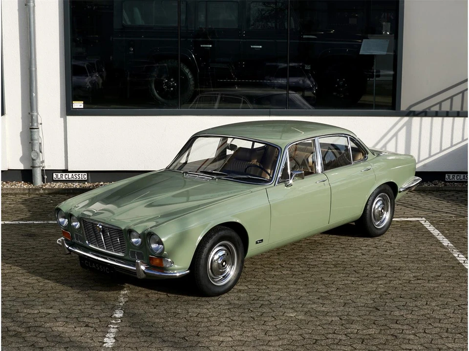 1970 Jaguar XJ Series 1 - Image 4 of 30