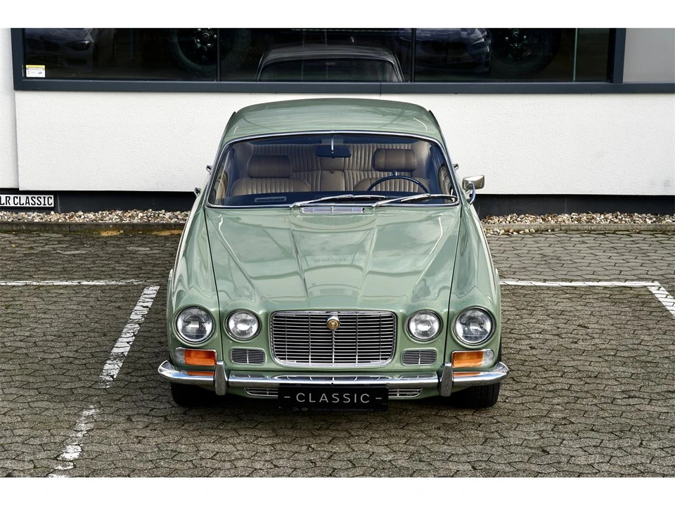 1970 Jaguar XJ Series 1 - Image 3 of 30