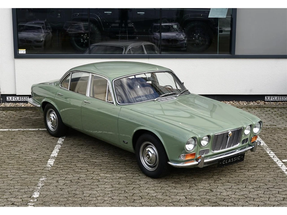 1970 Jaguar XJ Series 1 - Image 8 of 30