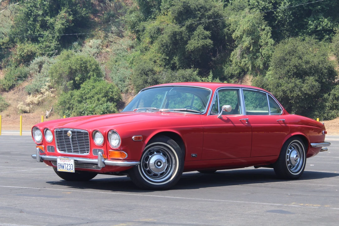 1970 Jaguar XJ Series 1 - Image 13 of 31