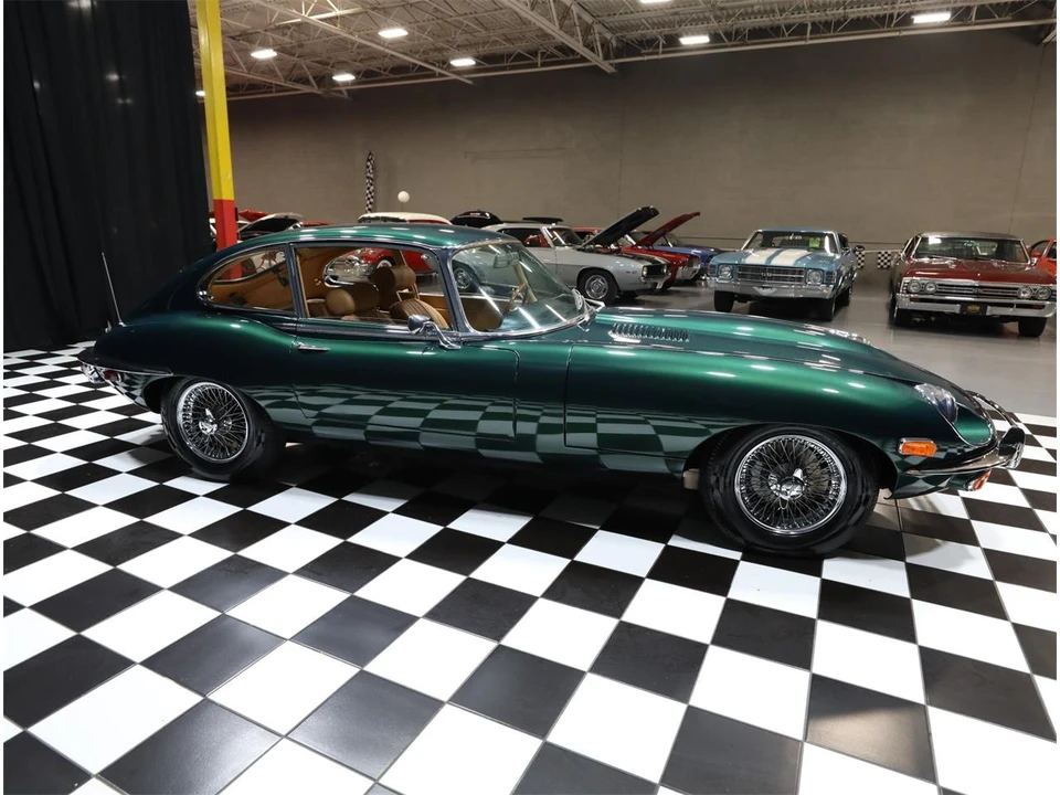 1970 Jaguar XK - Image 21 of 31