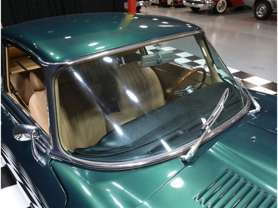 1970 Jaguar XK - Image 18 of 31